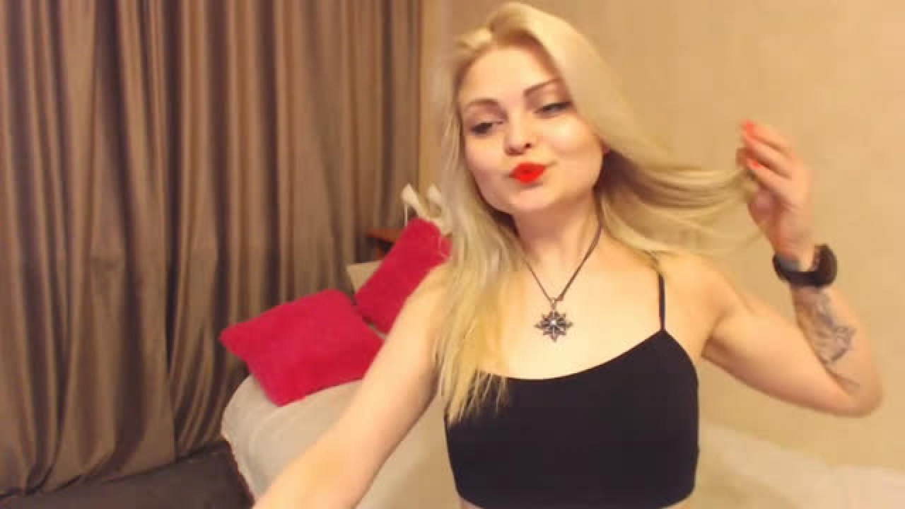 CrazyMonika LiveJasmin 2017-04-18 03:36:37