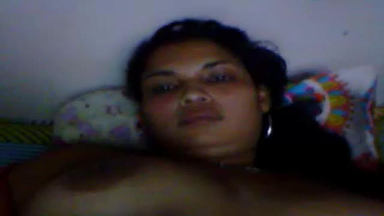 juliethhot2211