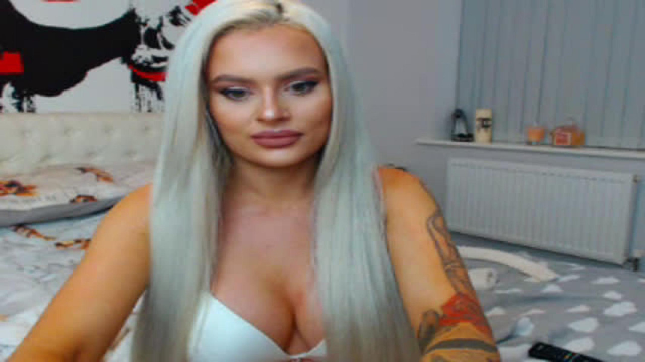 CamWithBarbie [2017-03-06 01:06:55]