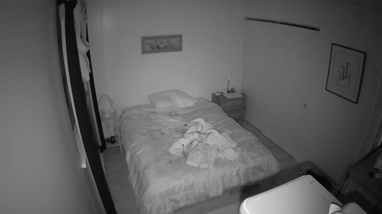 VNH: Bedroom [2017-02-18 04:40:50]