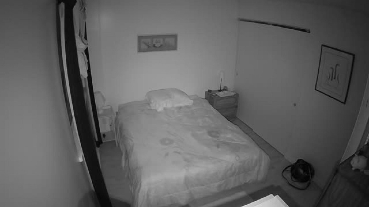 VNH: Bedroom [2017-02-27 04:11:34]